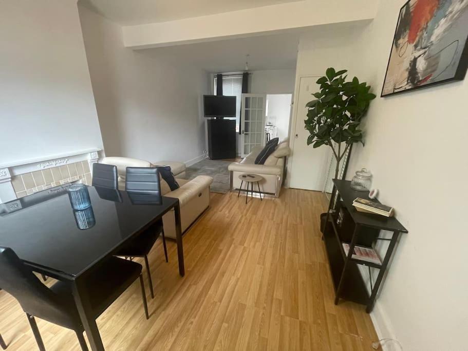 3 Bedroom House In 다트퍼드 외부 사진