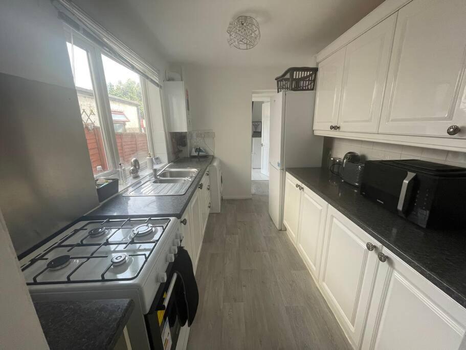 3 Bedroom House In 다트퍼드 외부 사진
